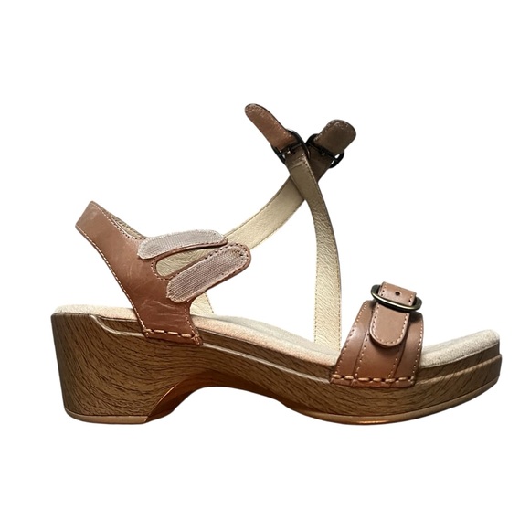 Dansko Brown & Gold Wood Sandal Wedges Velcro Straps Size 7 - Picture 6 of 6